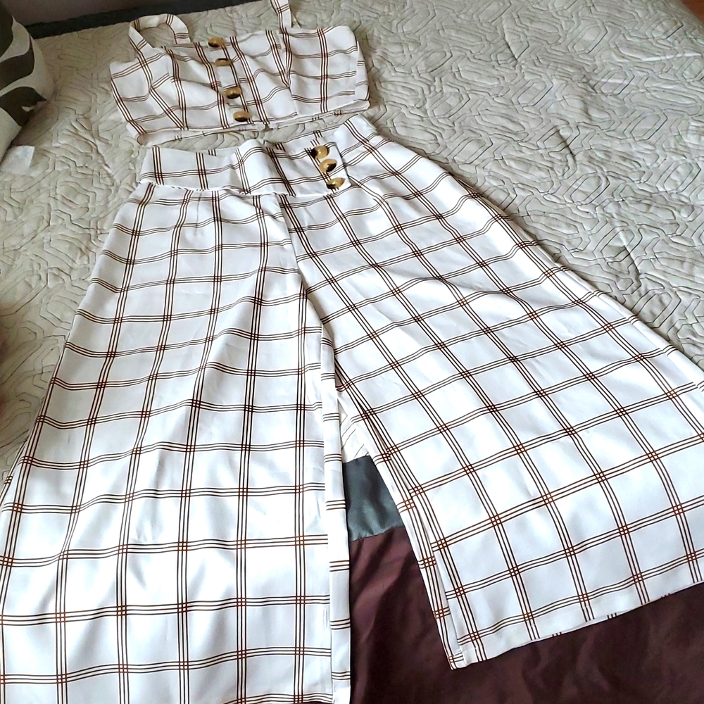 Wide Leg 2 piece set - NWOT size Medium